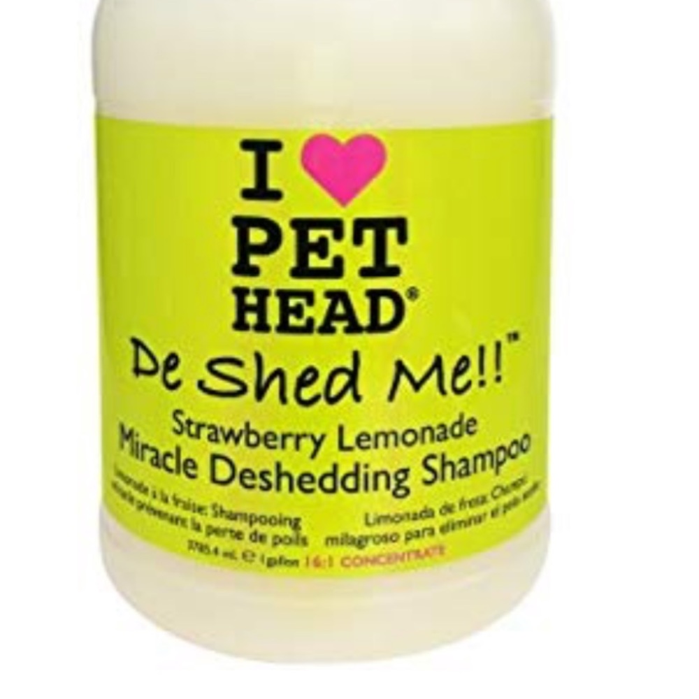 ISO.   Looking for this dog shampoo 👀